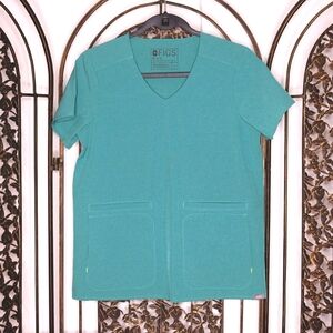 FIGS Scrub top Limited Edition FION E.A.C Lekei in Marine, Size XS